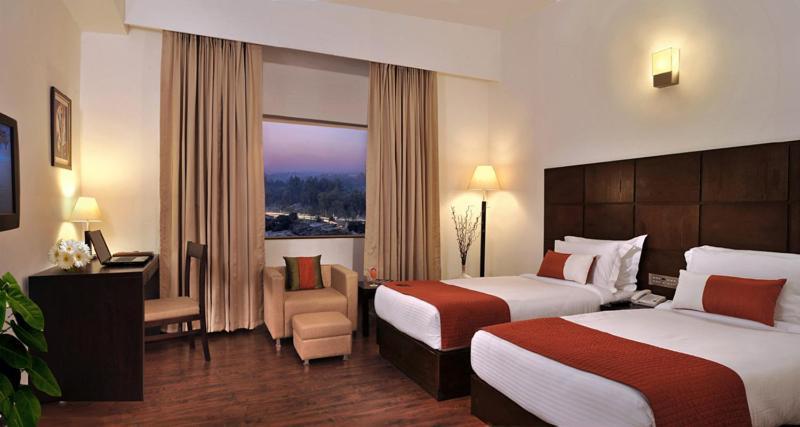 Comfort Inn Tulip Heights Bathinda Extérieur photo