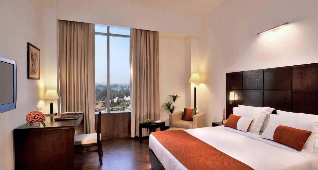 Comfort Inn Tulip Heights Bathinda Extérieur photo