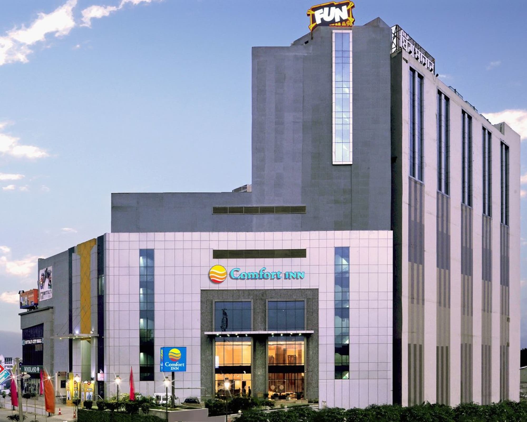 Comfort Inn Tulip Heights Bathinda Extérieur photo