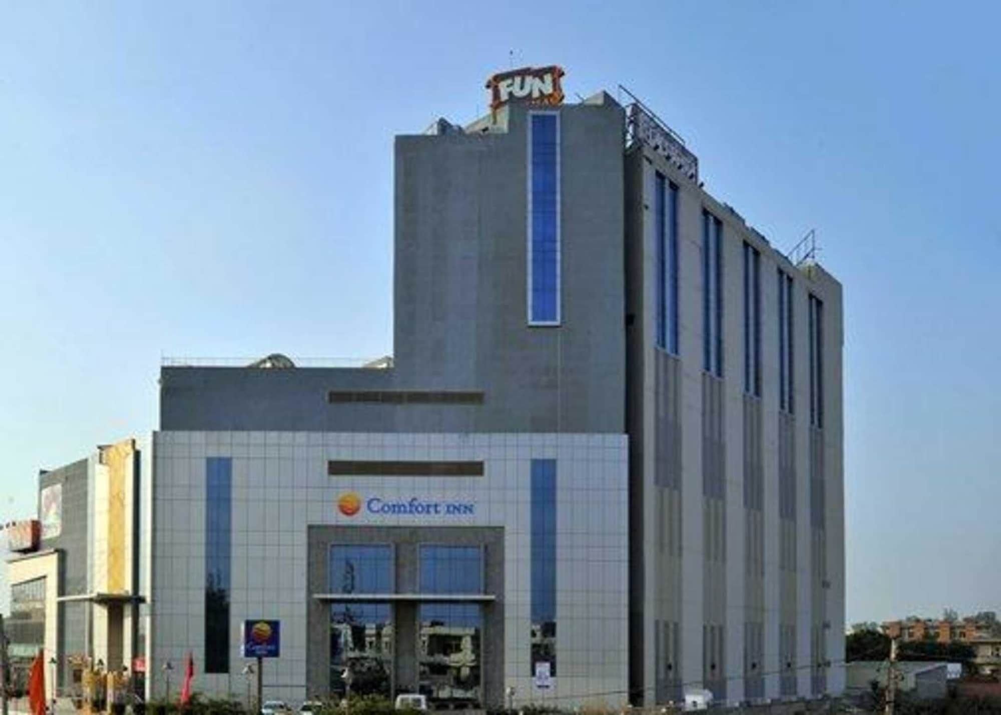 Comfort Inn Tulip Heights Bathinda Extérieur photo